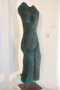skulptur-das-smaragdgruene-abendkleid